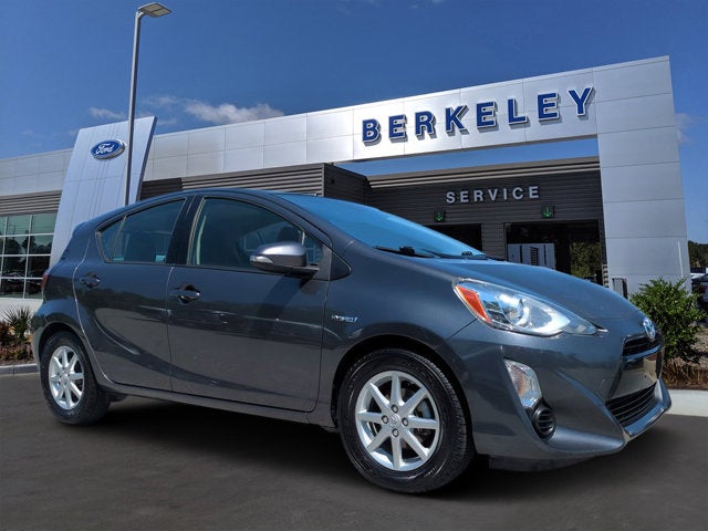 2015 Toyota Prius c Three