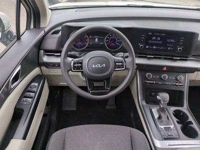 2023 Kia Carnival LX