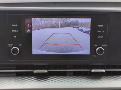 2023 Kia Carnival LX