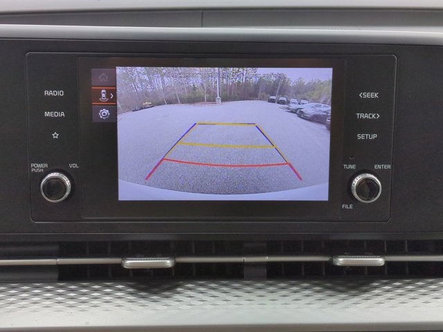 2023 Kia Carnival LX