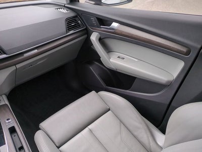 2024 Audi Q5 S line Premium