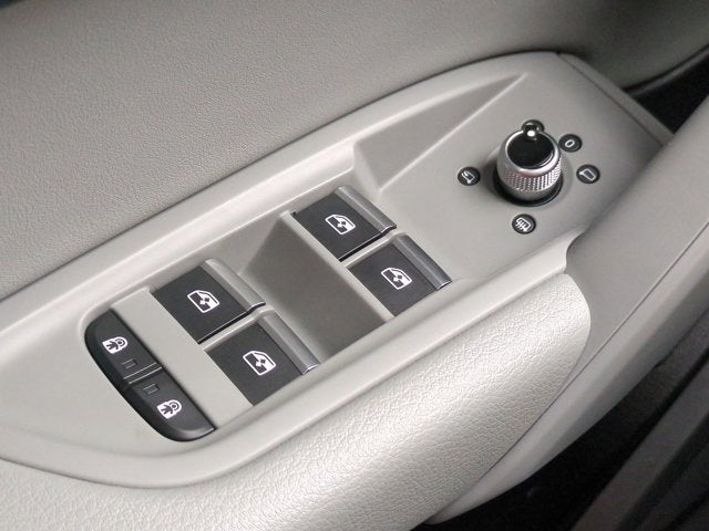 2024 Audi Q5 S line Premium