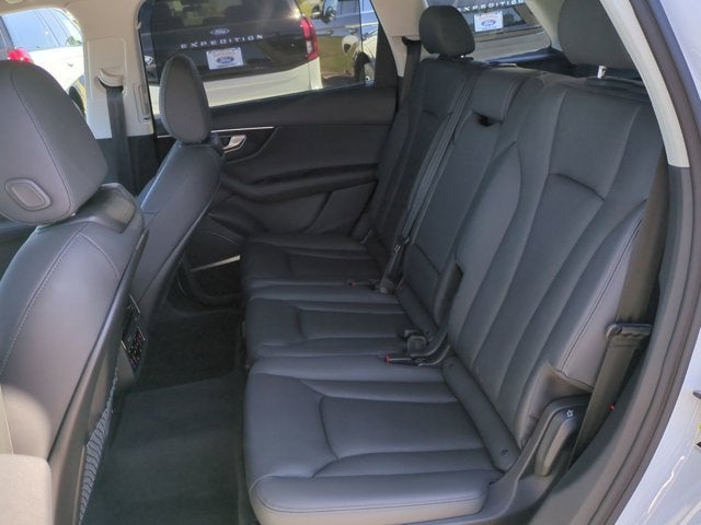 2023 Audi Q7 Premium Plus