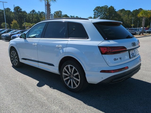 2023 Audi Q7 Premium Plus
