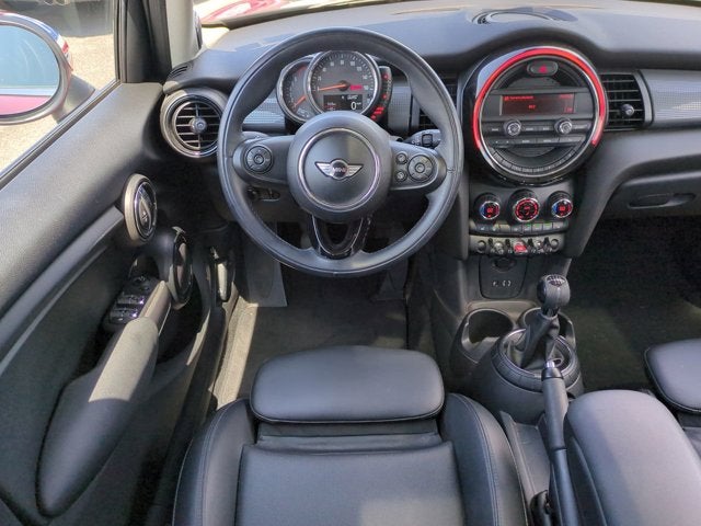 2016 MINI Cooper Hardtop 4 Door Base