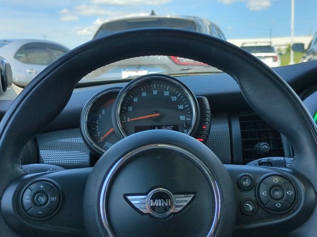 2016 MINI Cooper Hardtop 4 Door Base