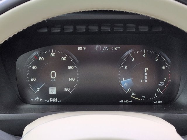 2019 Volvo XC90 Momentum